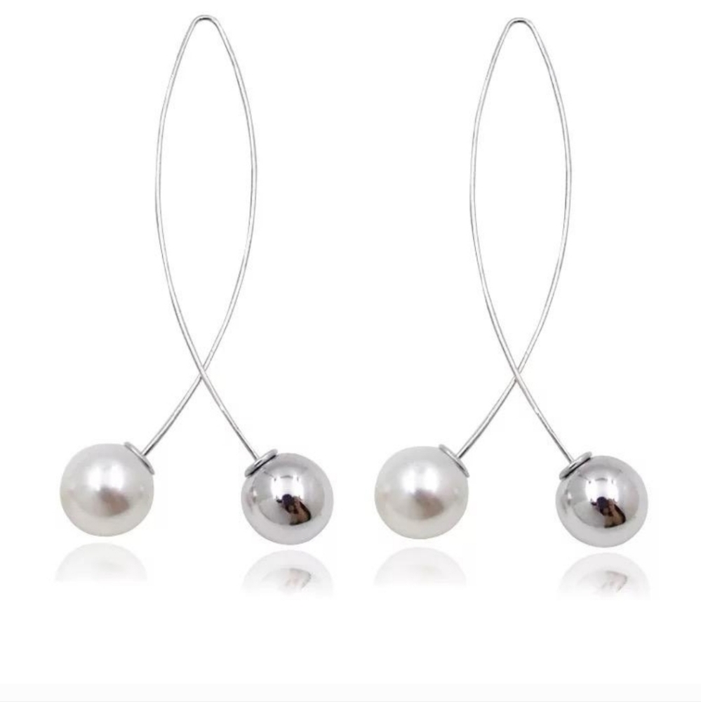 Hanging Imitation Pearl Earrings